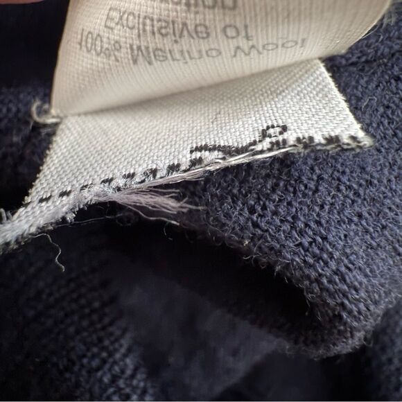 J.Crew Merino Wool V-Neck Sweater Tank Top Navy with Colorful Trim Size XS - Picture 7 of 7